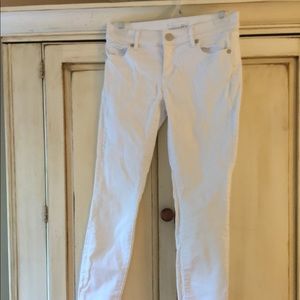 Loft White skinny Jeans